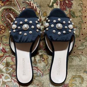 Pearl Enzo Angiolini sandals